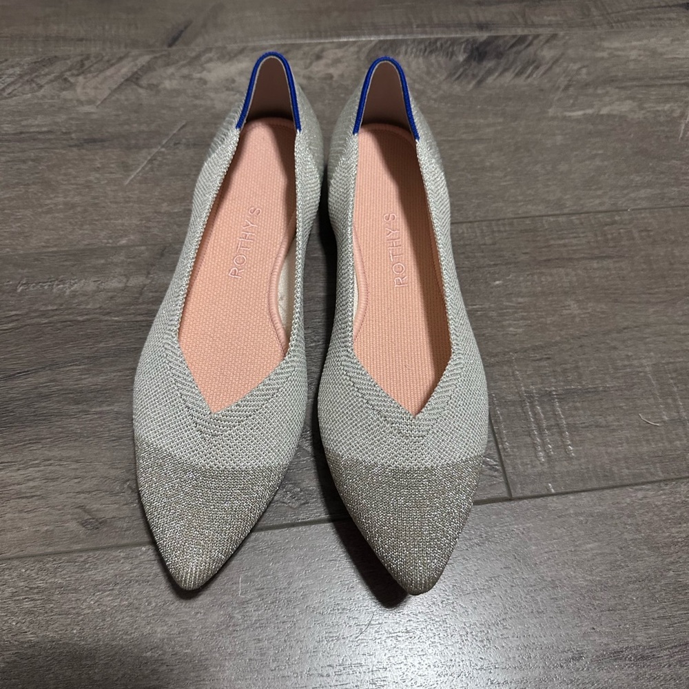 NEW Rothy’s The Point Diamond Metallic Wedding Flats Cream Platinum 8.5 - Picture 4 of 7